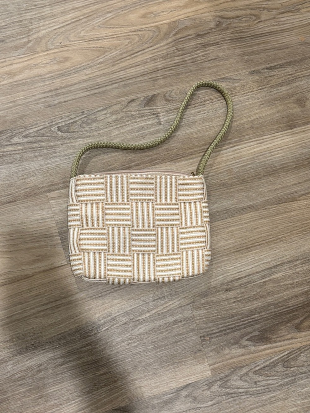 Vintage Made in Italy Woven Straw Bag in Cream and Tan